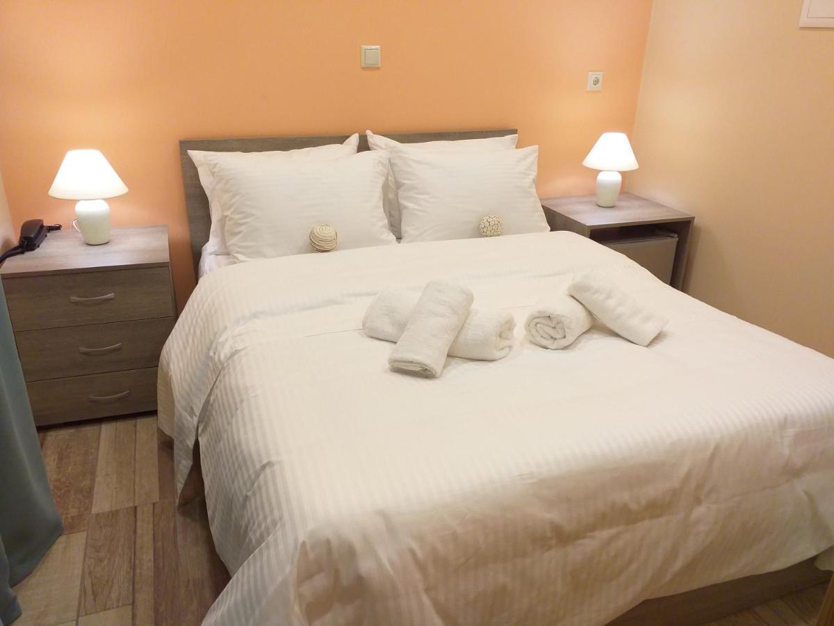 Cityzen Rooms Chios Exteriör bild